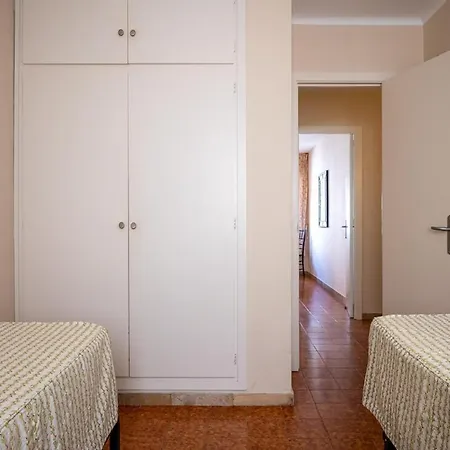 At035 Located On The First Line Of The Apartment