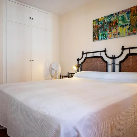 Apartment At035 Located On The First Line Of The