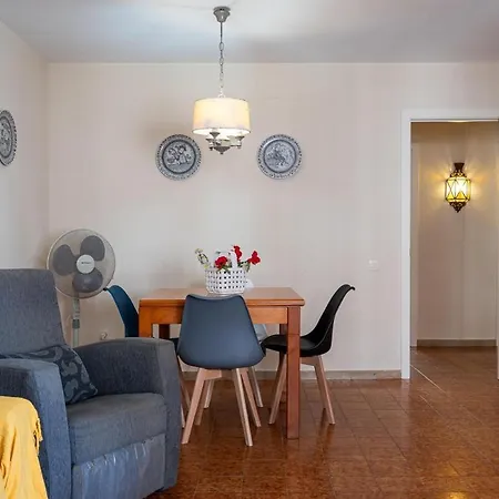 At035 Located On The First Line Of The Apartment *